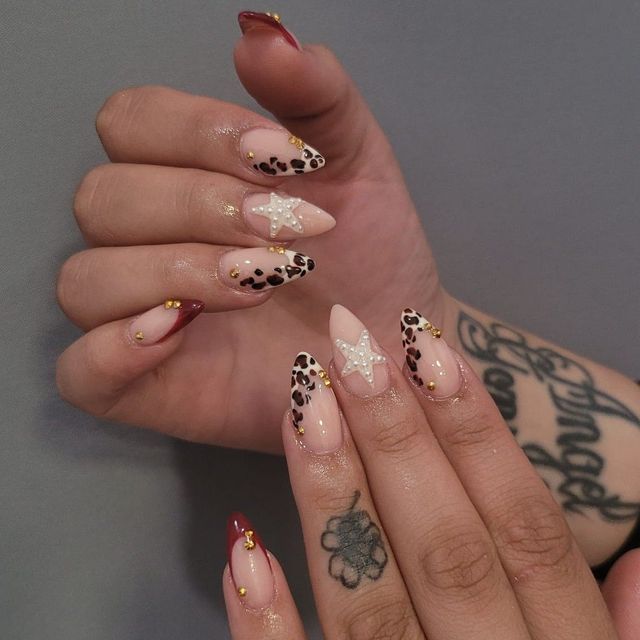 Animal print con estrellas de perla