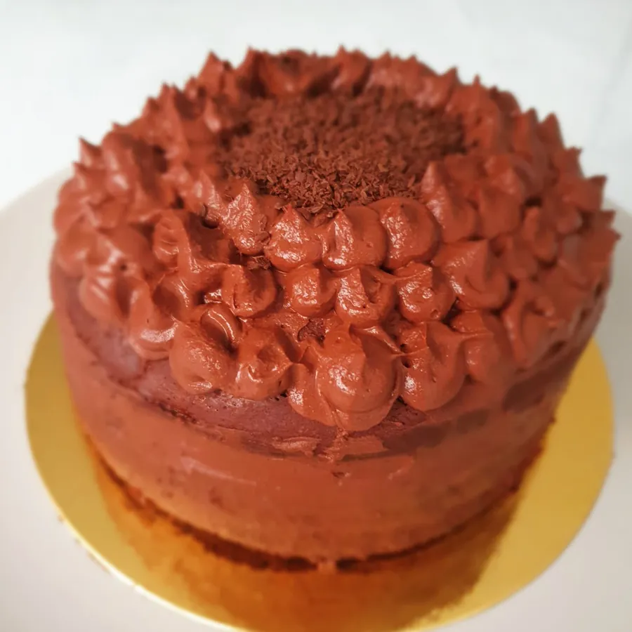 Tarta de mousse vegana de chocolate