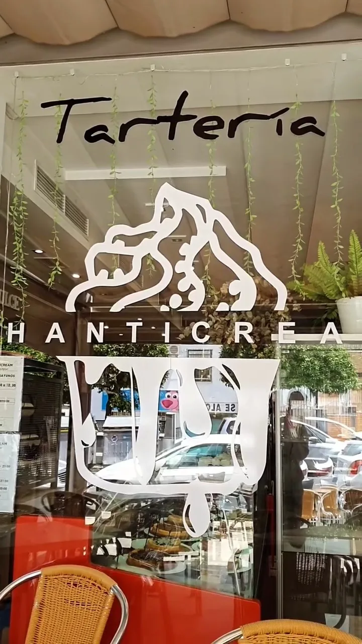 Fachada de la tartería Chanticream