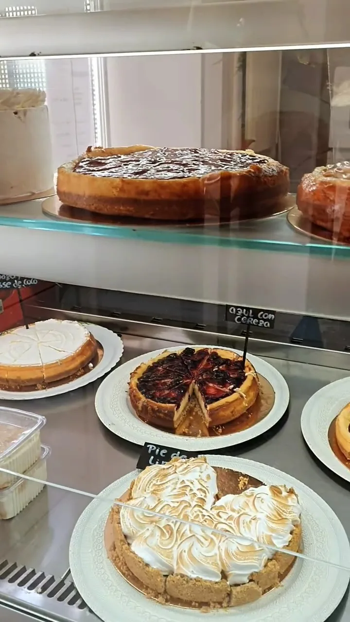 Vitrina de tartas de queso