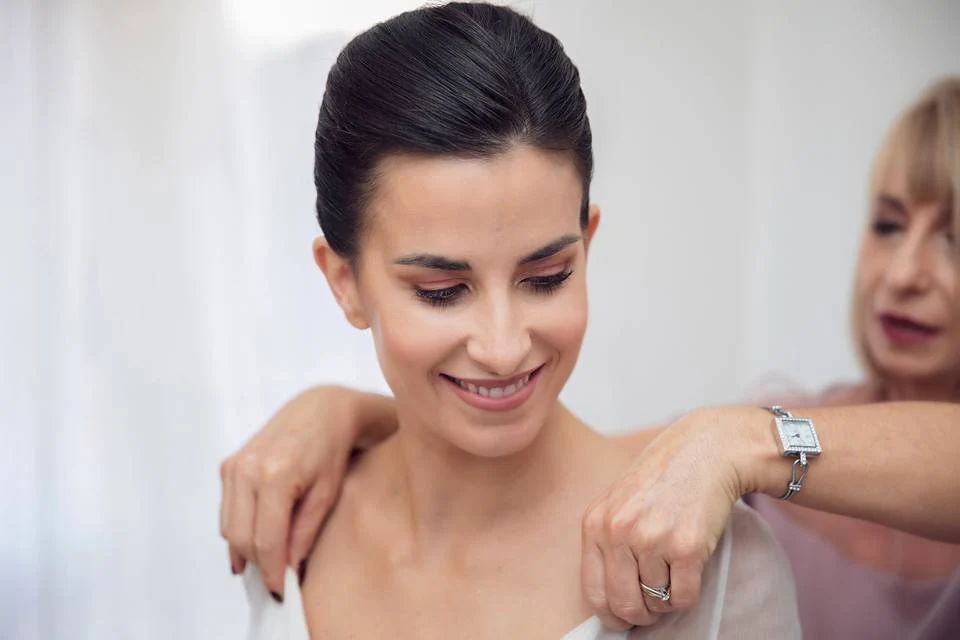 La novia durante los preparativos